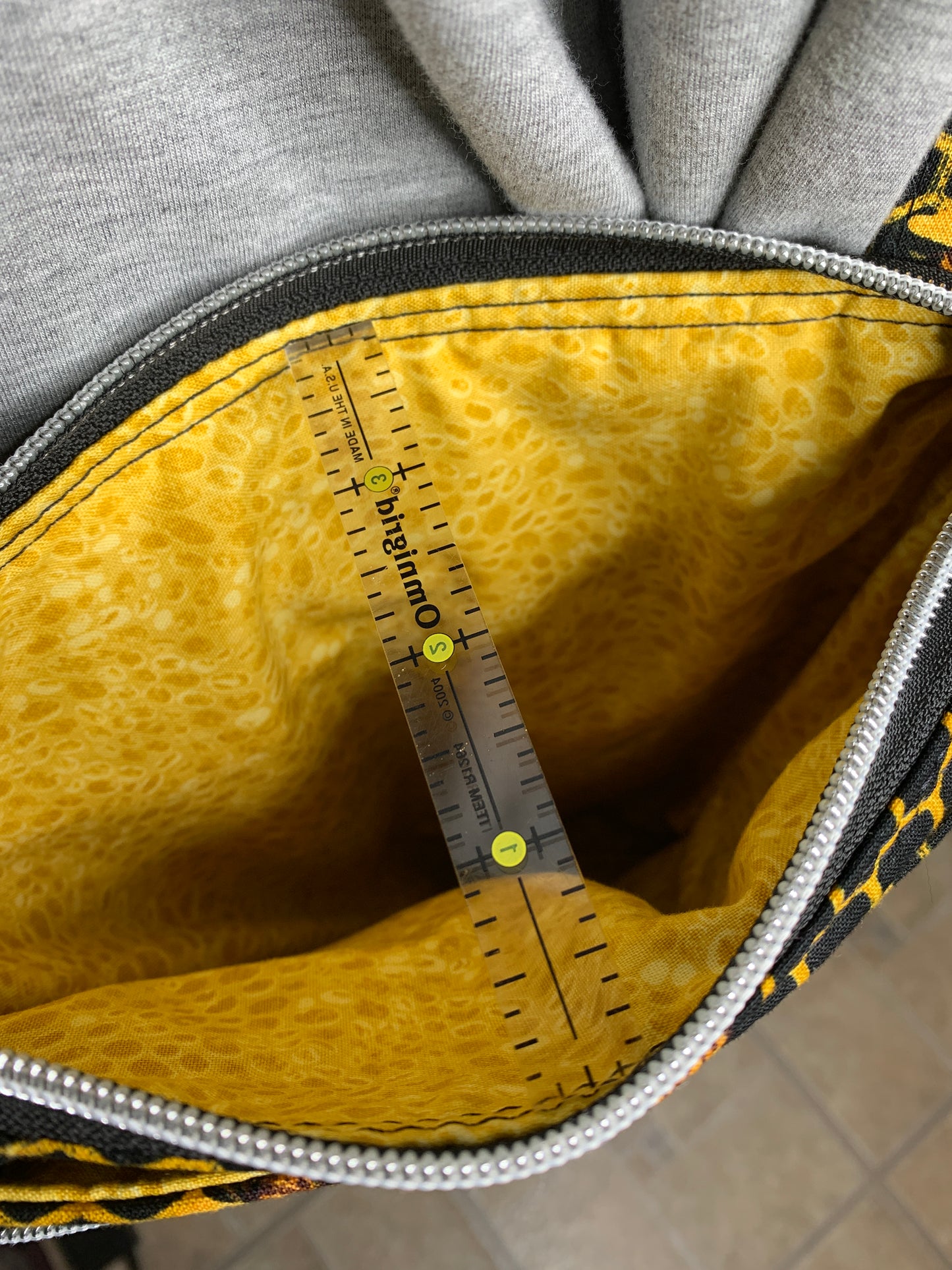 Crossbody Bag with bee and honeycomb design