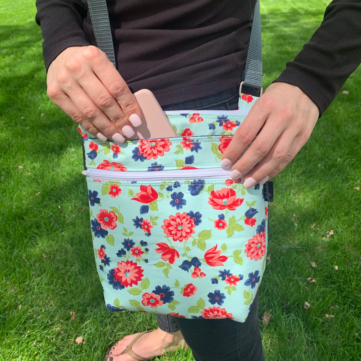 Crossbody Bag with floral design