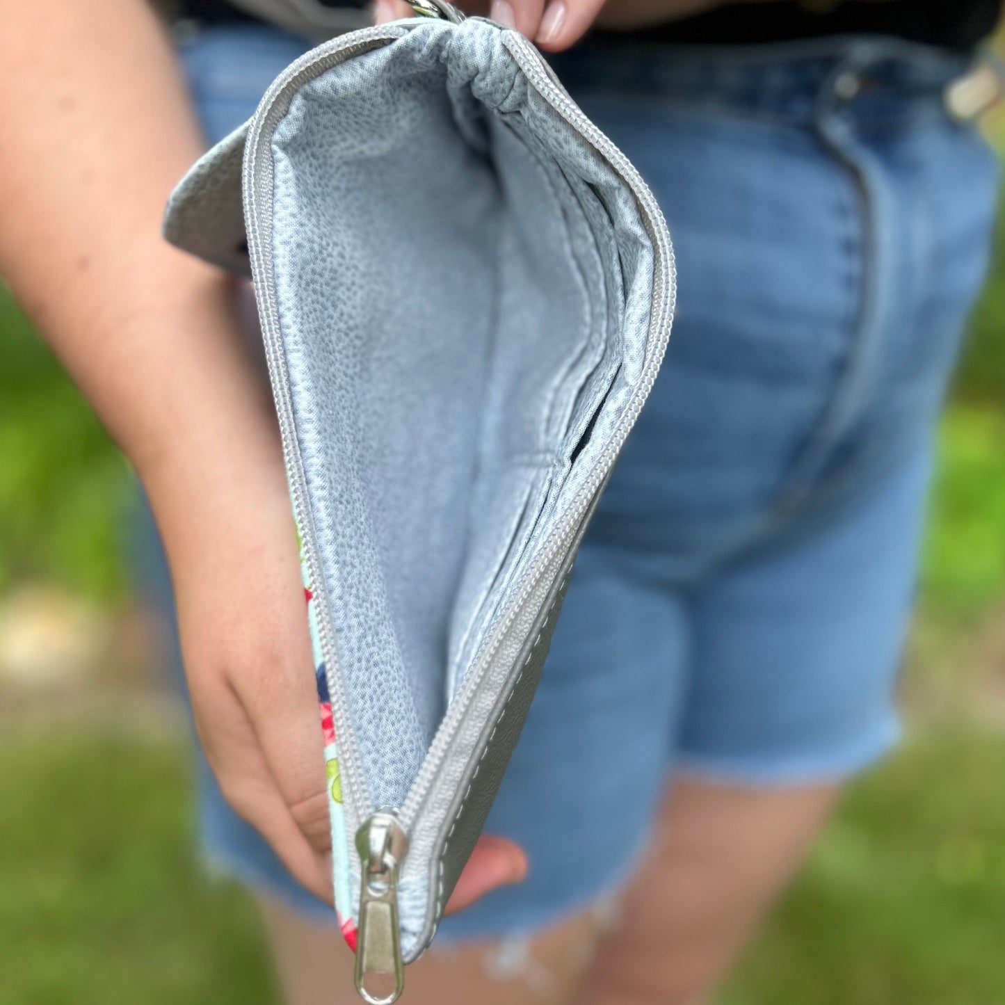 Clutch Crossbody Bag with a Floral Pattern