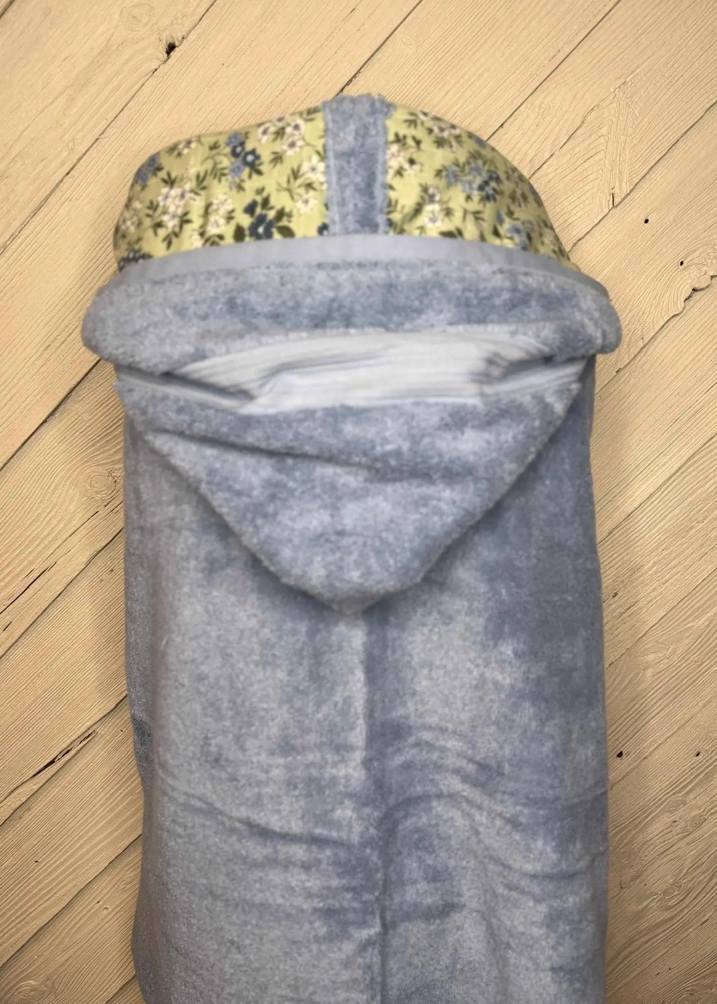 Water Blue Adult Hooded Bath Towel with Floral Flannel Lining on Hood