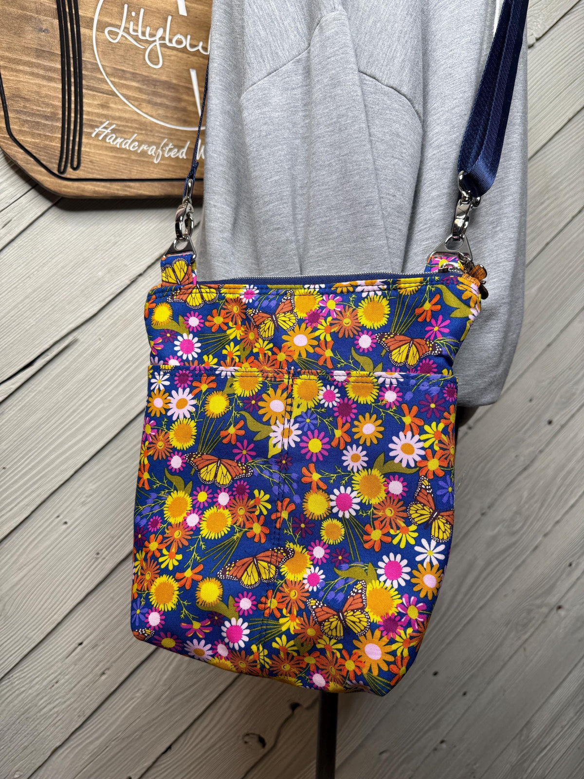 Floral crossbody purse, women's crossbody bag, hipster bag, messenger bag, adjustable crossbody bag, women's handbag