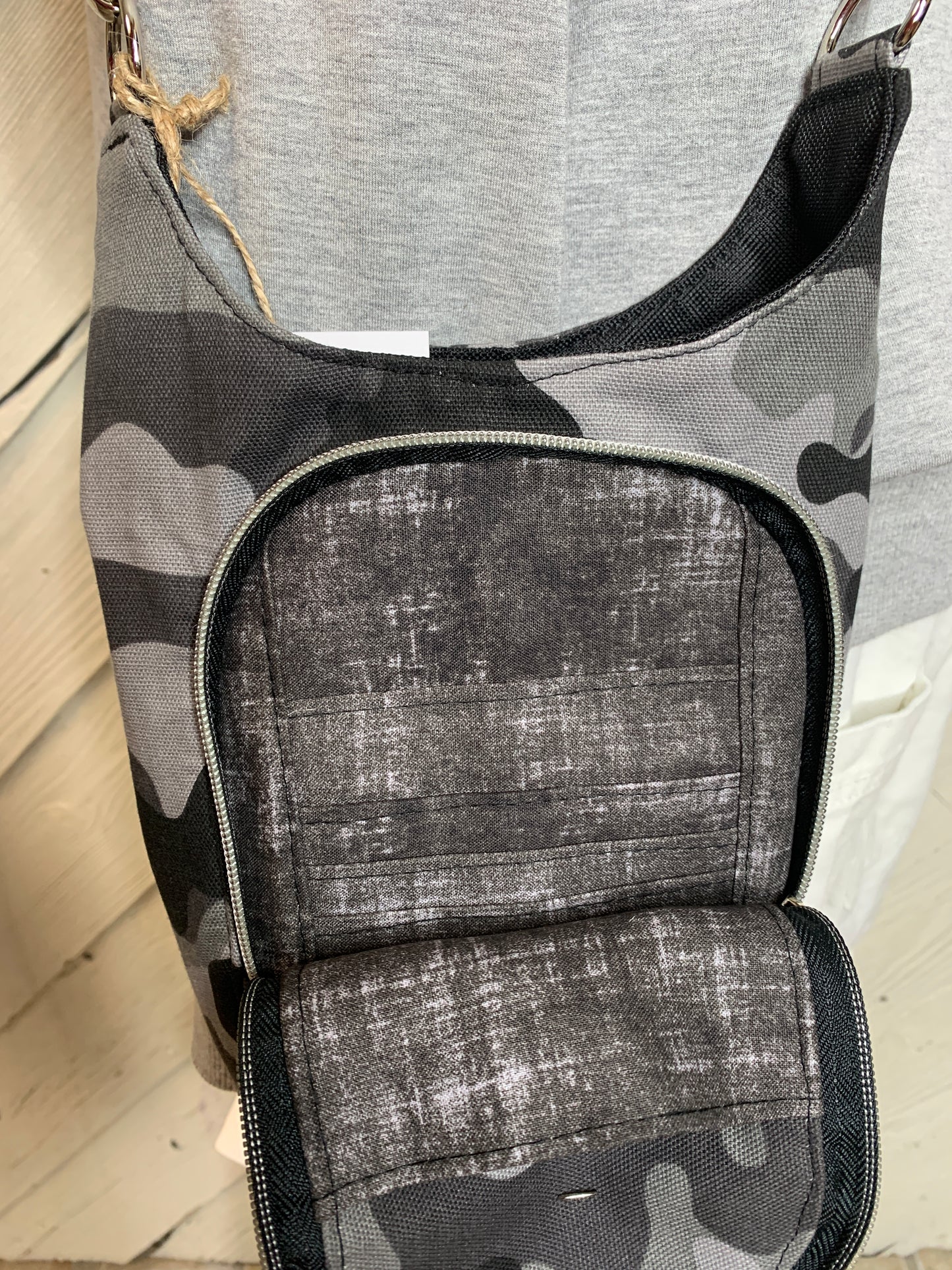 Water Bottle Bag with Camo Pattern