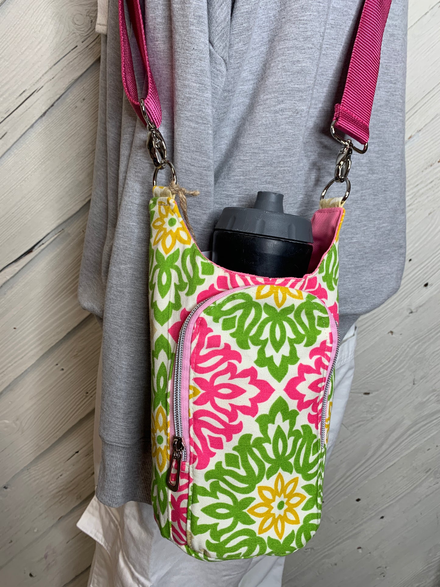 Water Bottle Bag with Pink, Green and Yellow Pattern