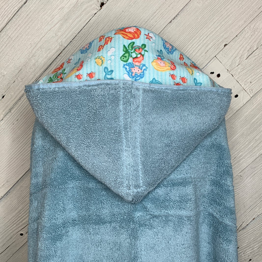 Kid Hooded Bath Towel with Mermaid Lining on Hood