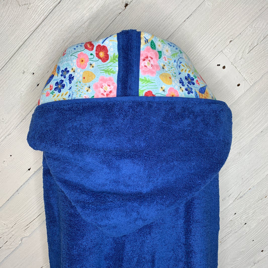 Adult Hooded Bath Towel with Bird and Flower Flannel Lining on the Hood