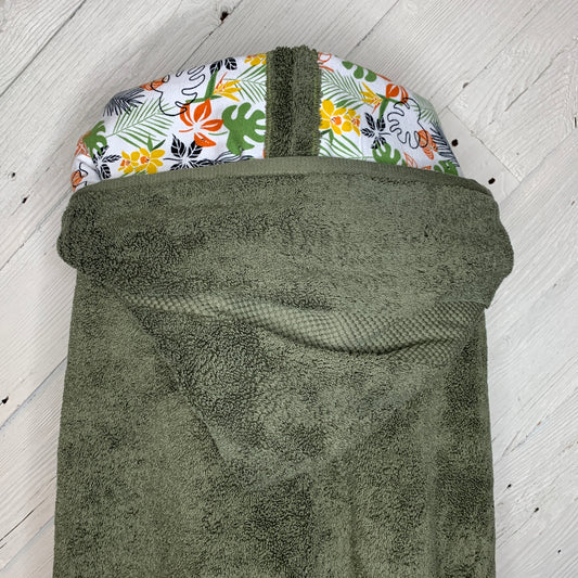 Adult Hooded Bath Towel Dark Green with Tropical Leaves Lining on Hood