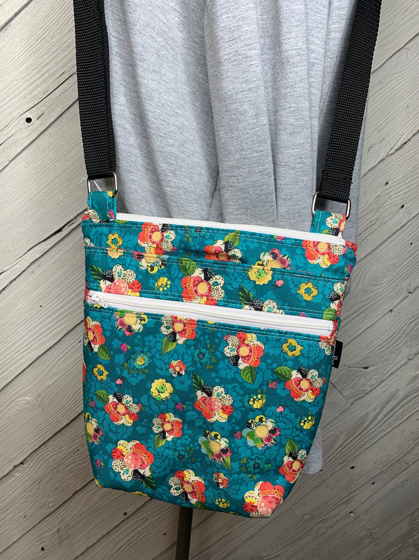 Crossbody Bag with floral design