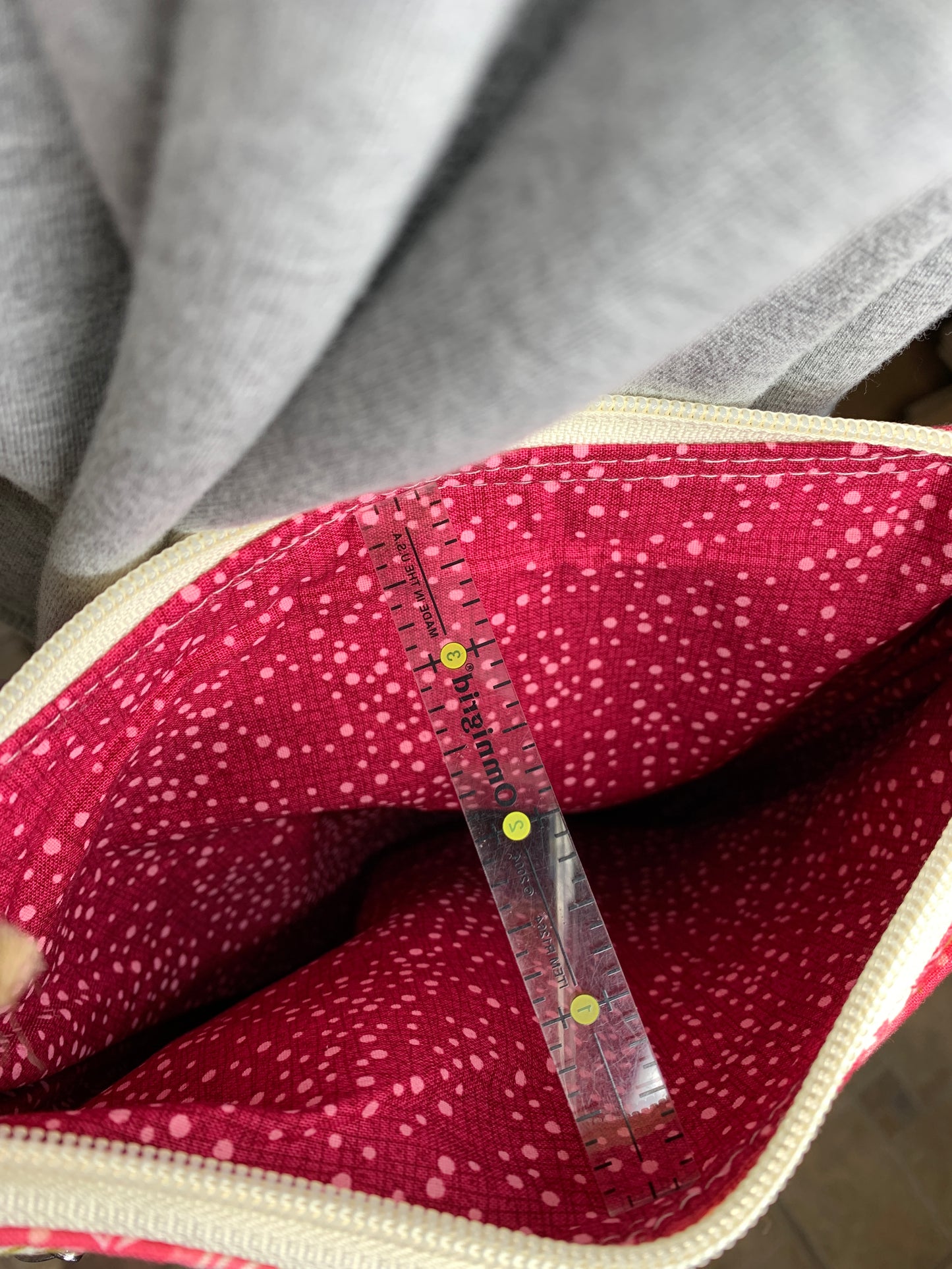 Crossbody Bag with tulip design