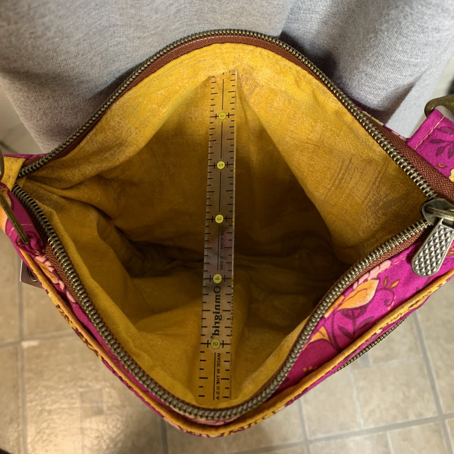 Crossbody Bag with floral design