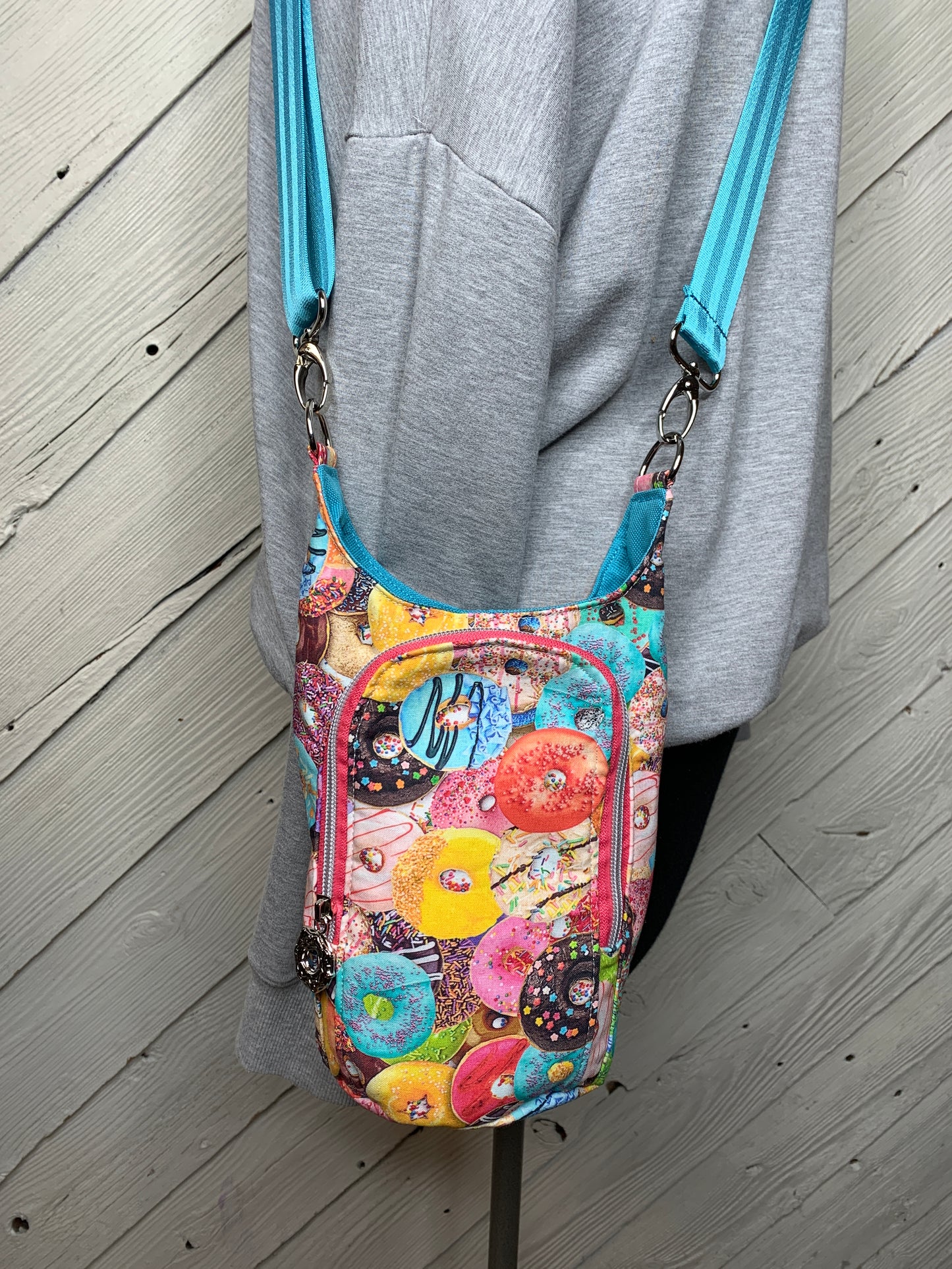 Water Bottle Bag with Doughnut Pattern