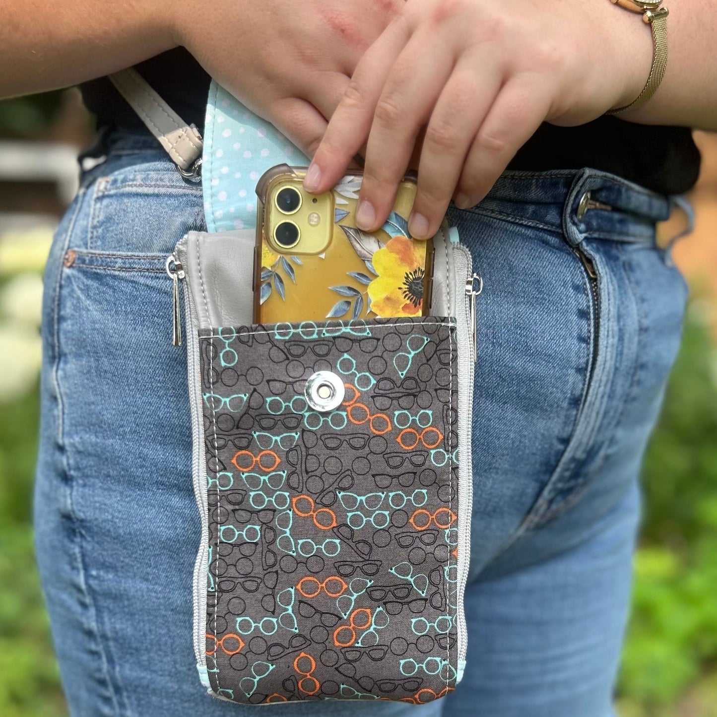 Clutch Crossbody Bag with a Glasses Pattern