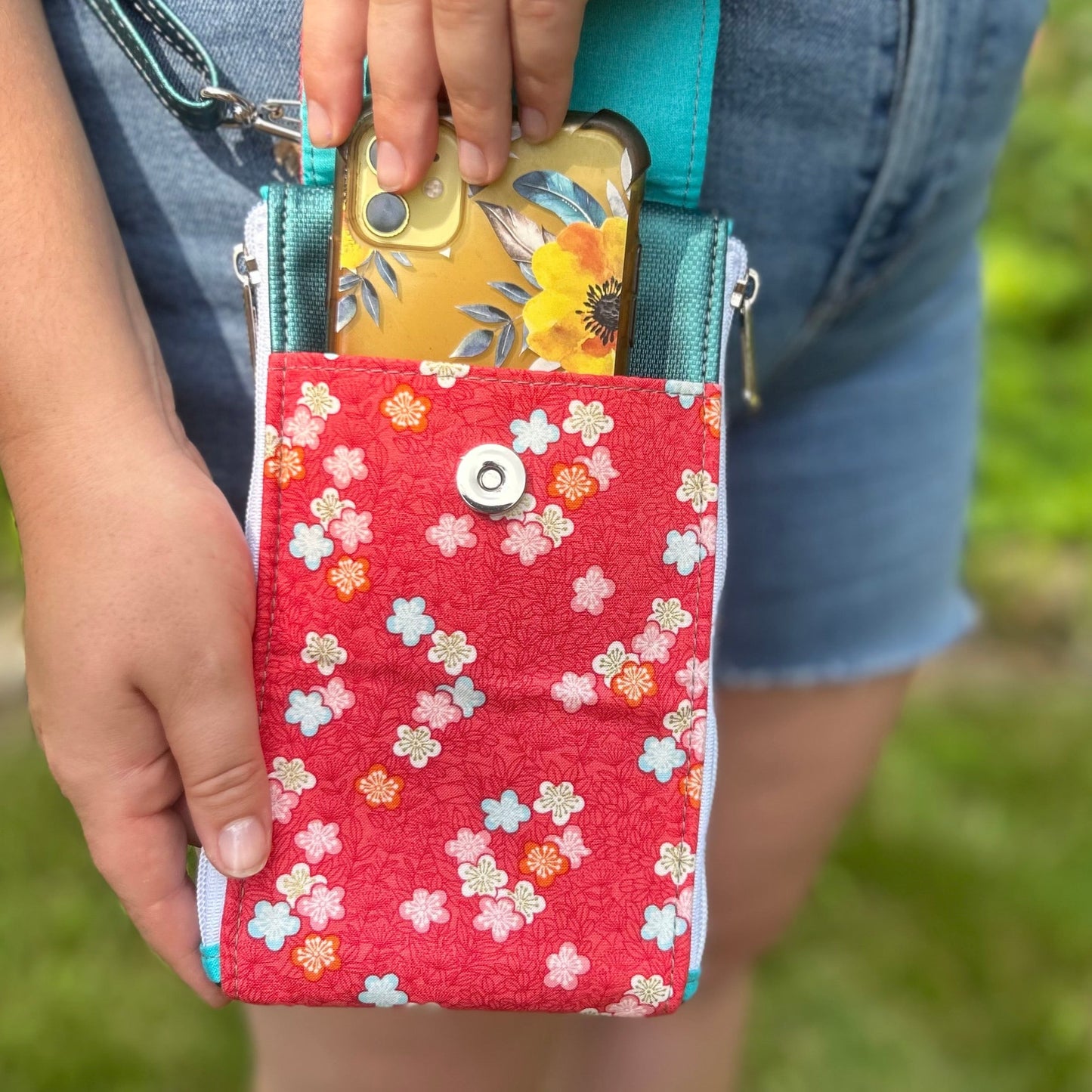 Clutch Crossbody Bag with a Flower Pattern