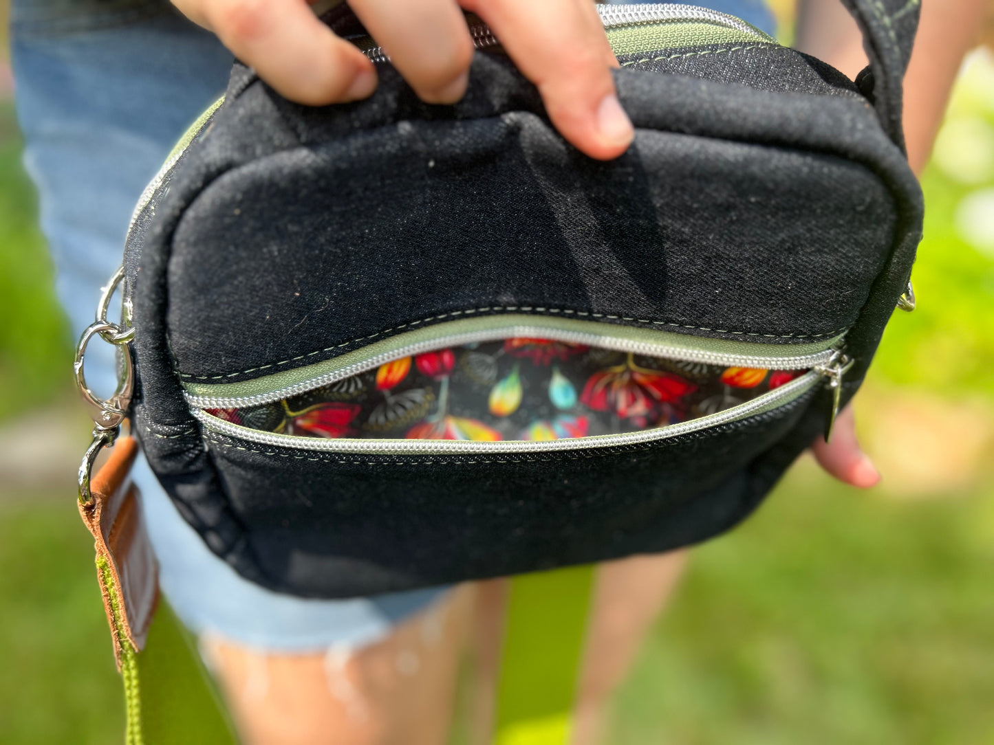 Square Crossbody Bag with Poppy Design