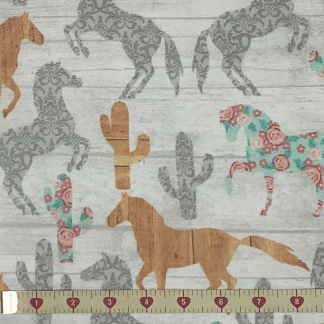 Hooded towel or poncho with flowers and horses, girl hoodie towel, personalized kids beach towel, hooded towel poncho