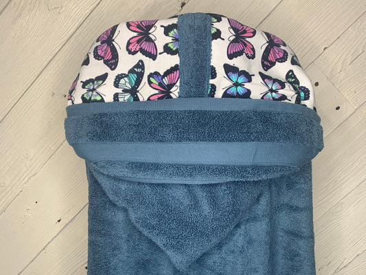 Teen hooded bath towel with optional butterfly flannel