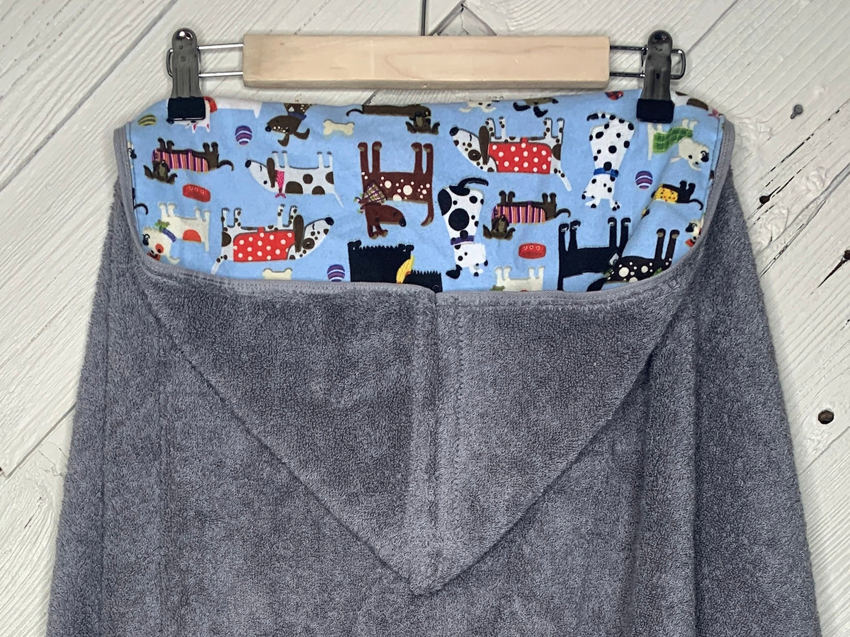 Hooded towel or poncho with dogs, kids hooded towel
