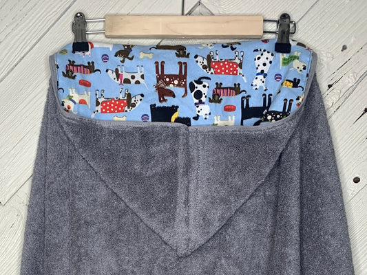 Hooded towel or poncho with dogs, kids hooded towel