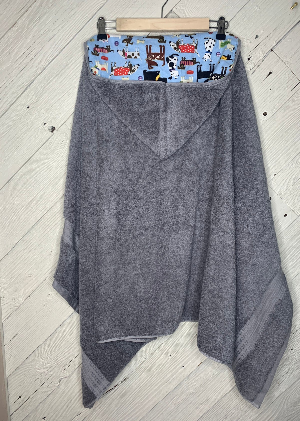 Hooded towel or poncho with dogs, kids hooded towel