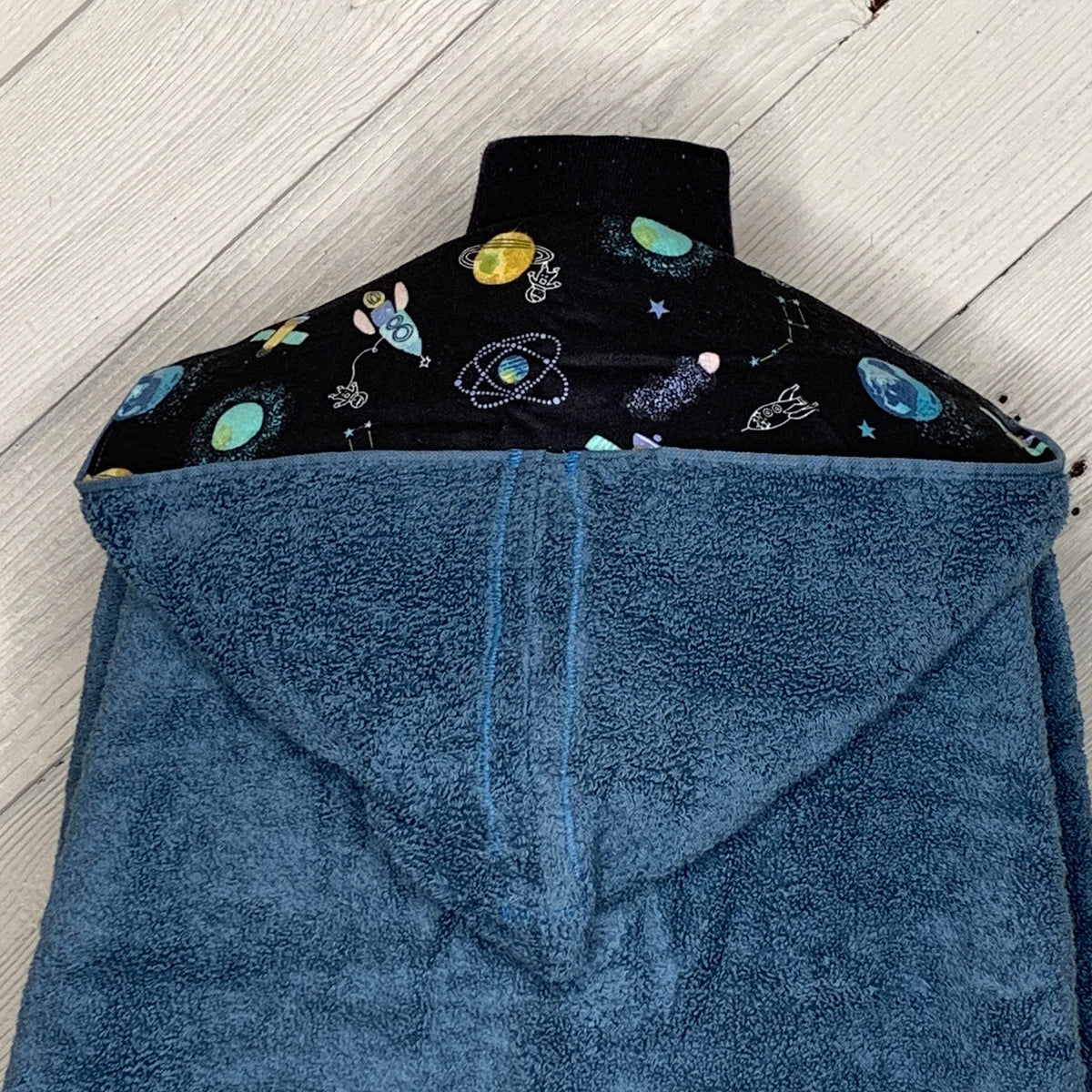 Hooded towel or poncho towel with planets and space flannel, personalized beach towel, boy bath towel, kids pool wrap, toddler beach