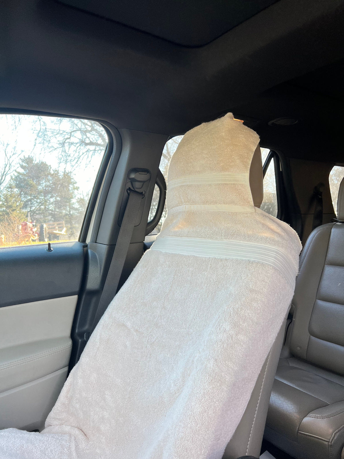 Towel cover for car seat, slip-on seat cover, car seat cover
