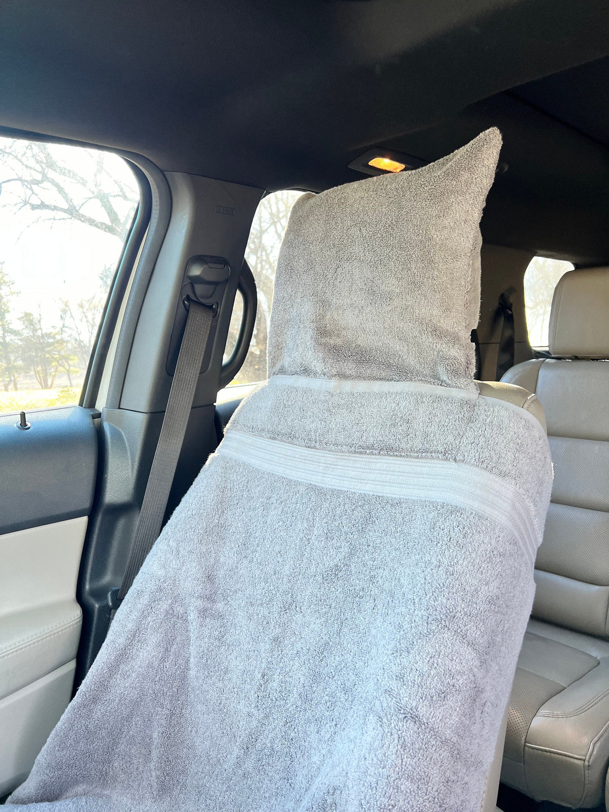 Towel cover for car seat, slip-on seat cover, car seat cover