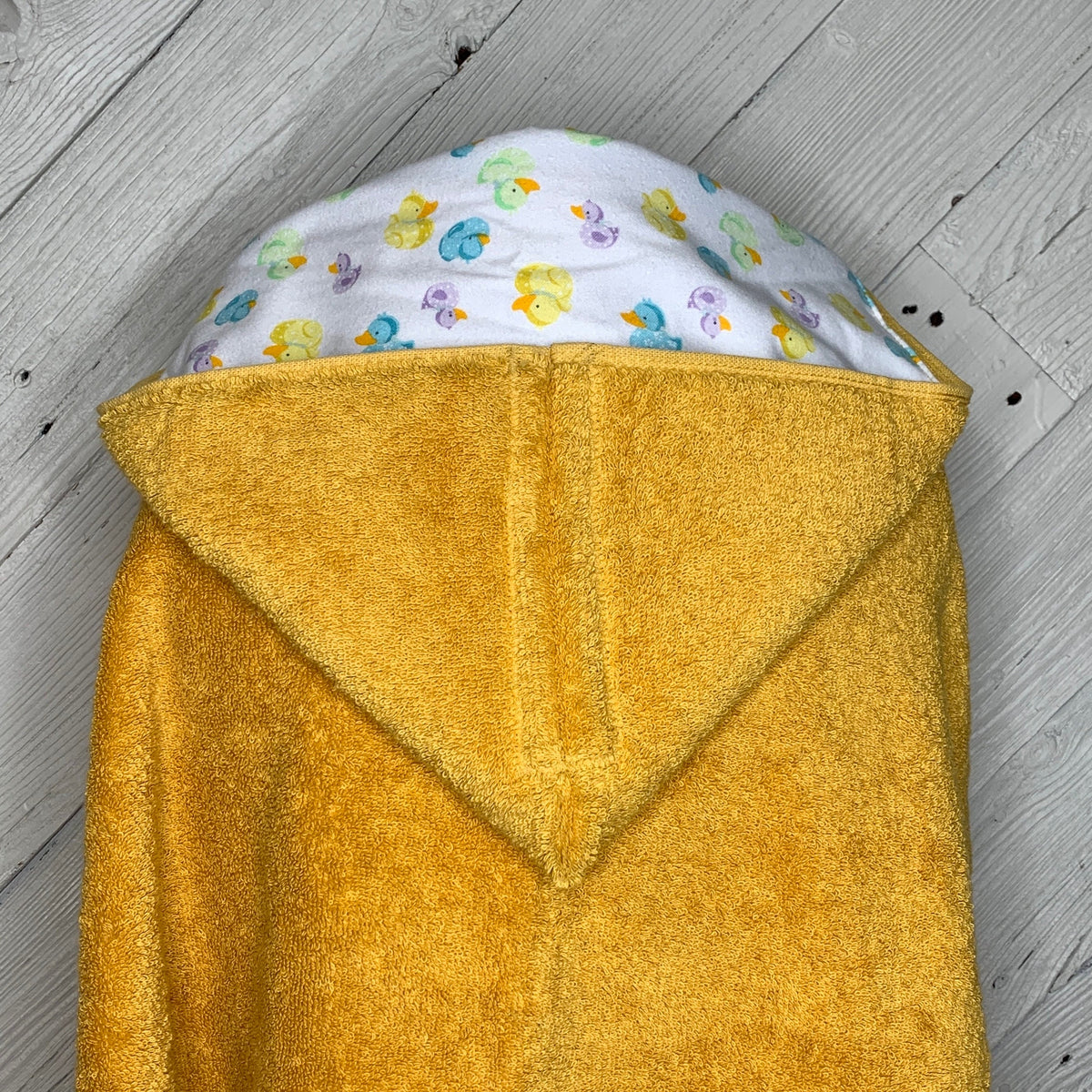 Rubber duck hooded towel for kids, child beach towel, kids bath wrap, personalized kids bath towel, baby boy shower gift, baby bath towel
