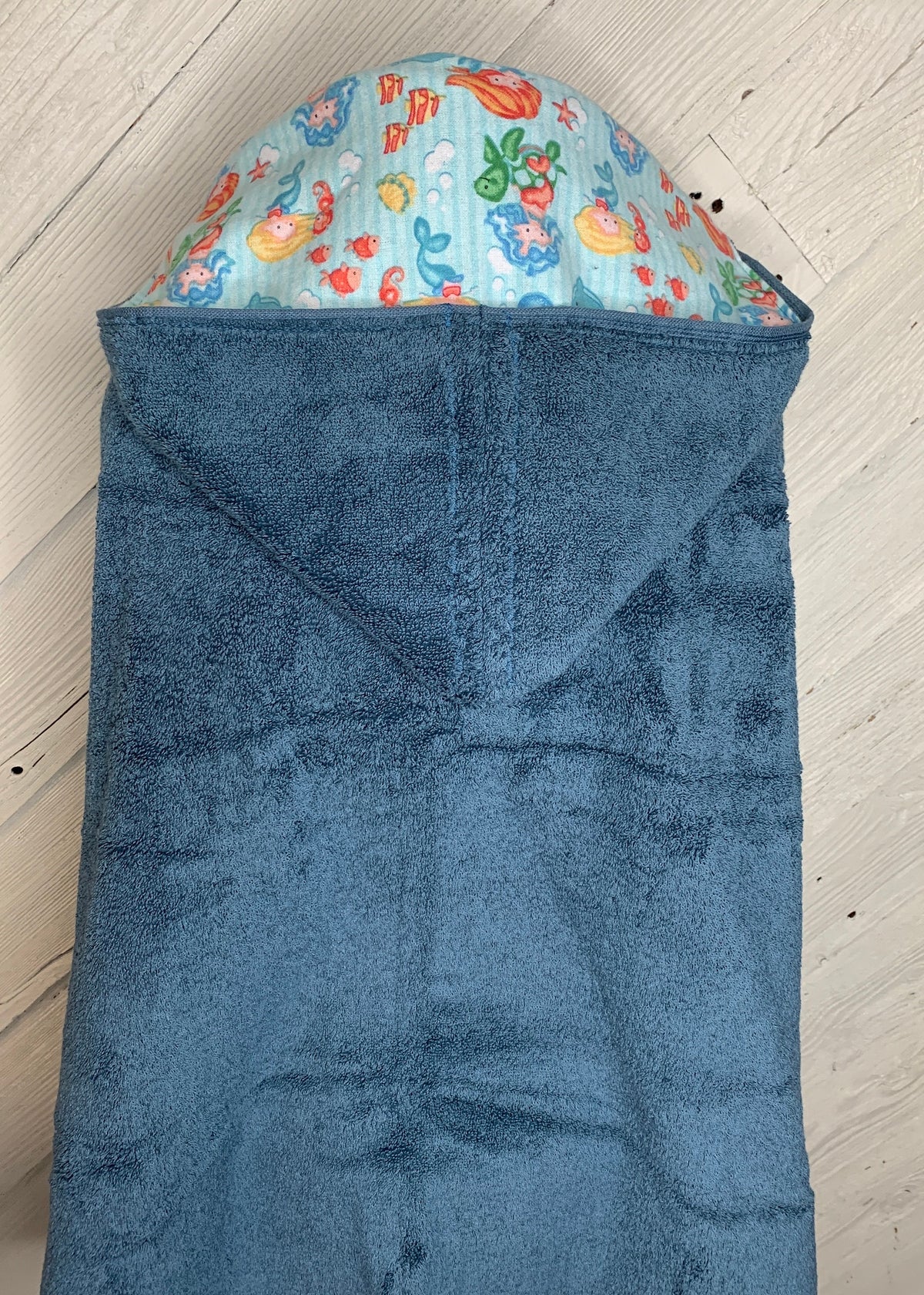 Mermaid hooded towel or poncho towel, pool towel, toddler hooded towel, girl mermaid beach towel, kids beach wrap