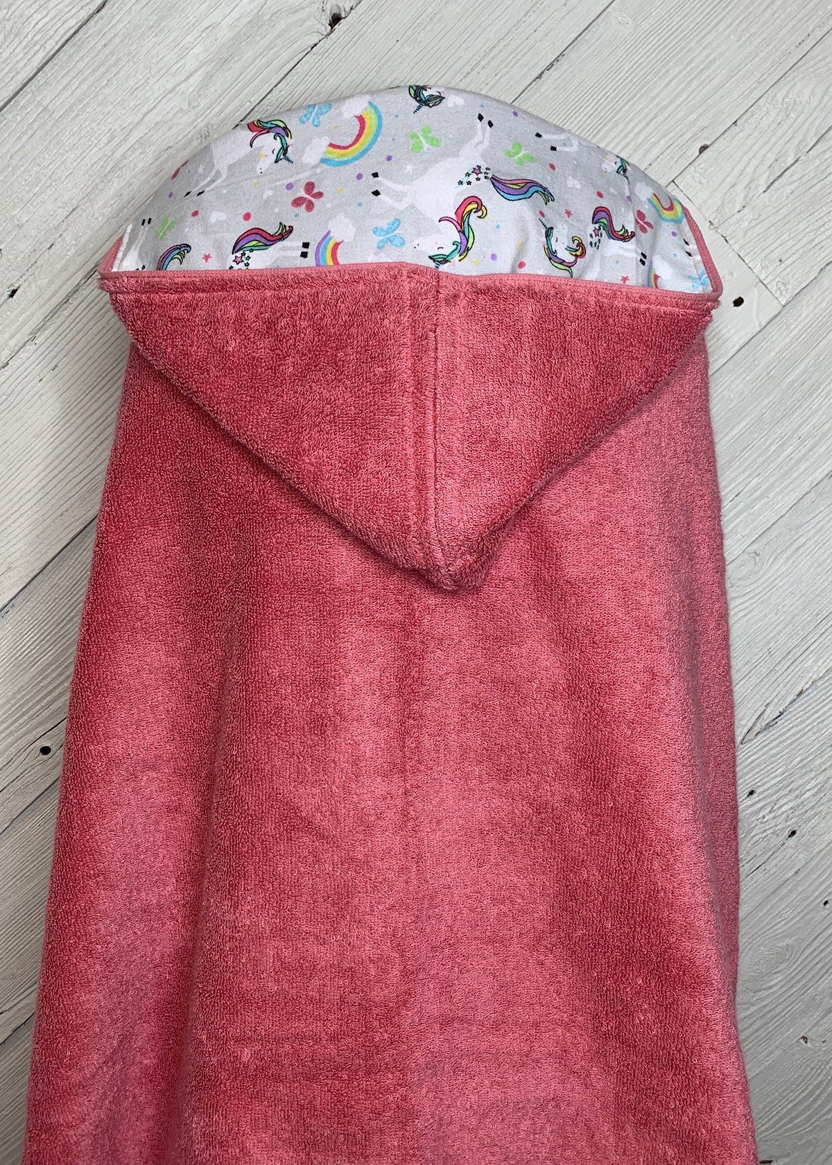Girl hooded towel with unicorns - your choice of towel color, toddler hooded towel, kids towel, bath towel, personalized towel
