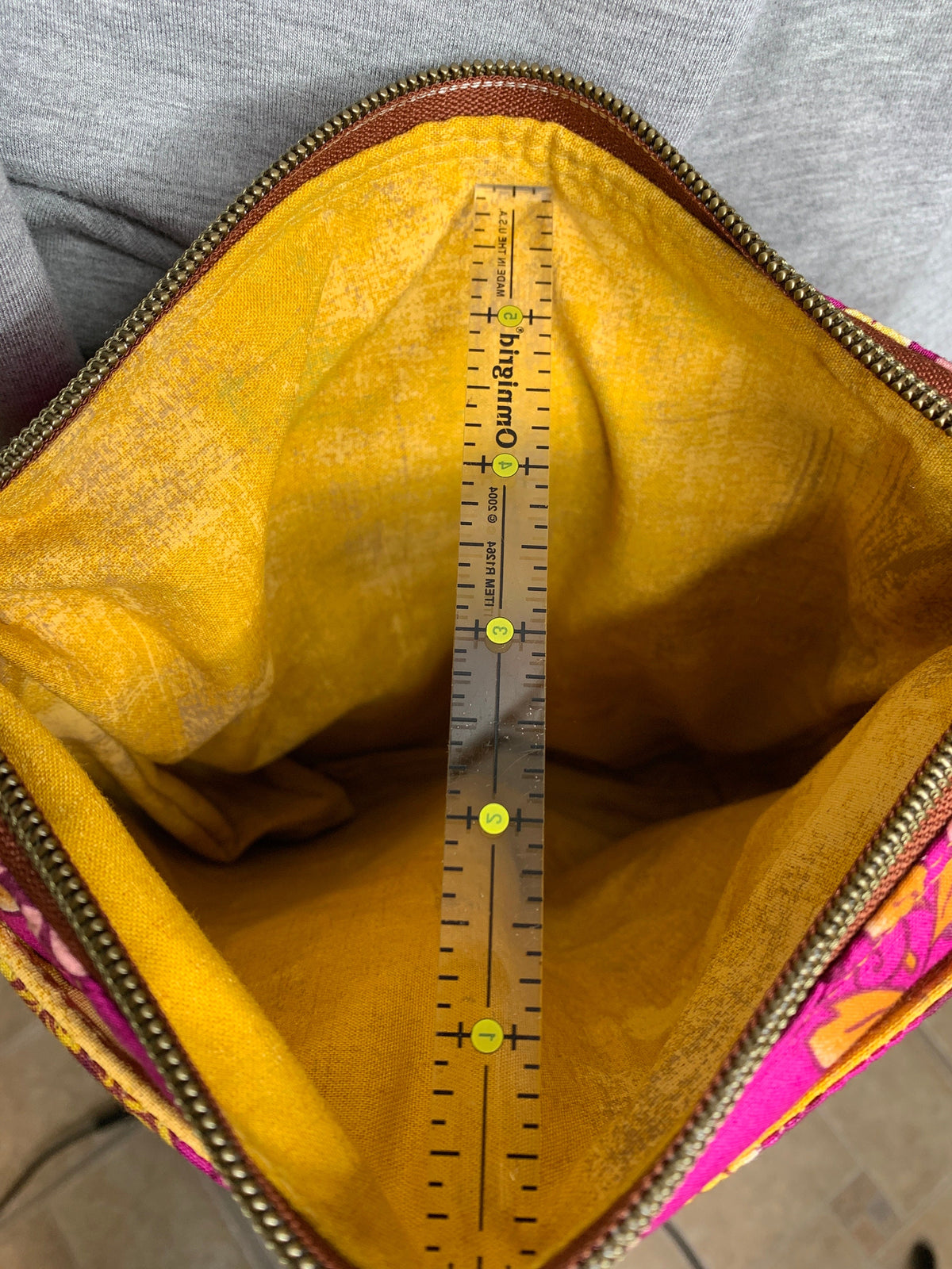 Pink with yellow flowers crossbody purse, women's crossbody bag, hipster bag, messenger bag, adjustable crossbody bag, women's handbag