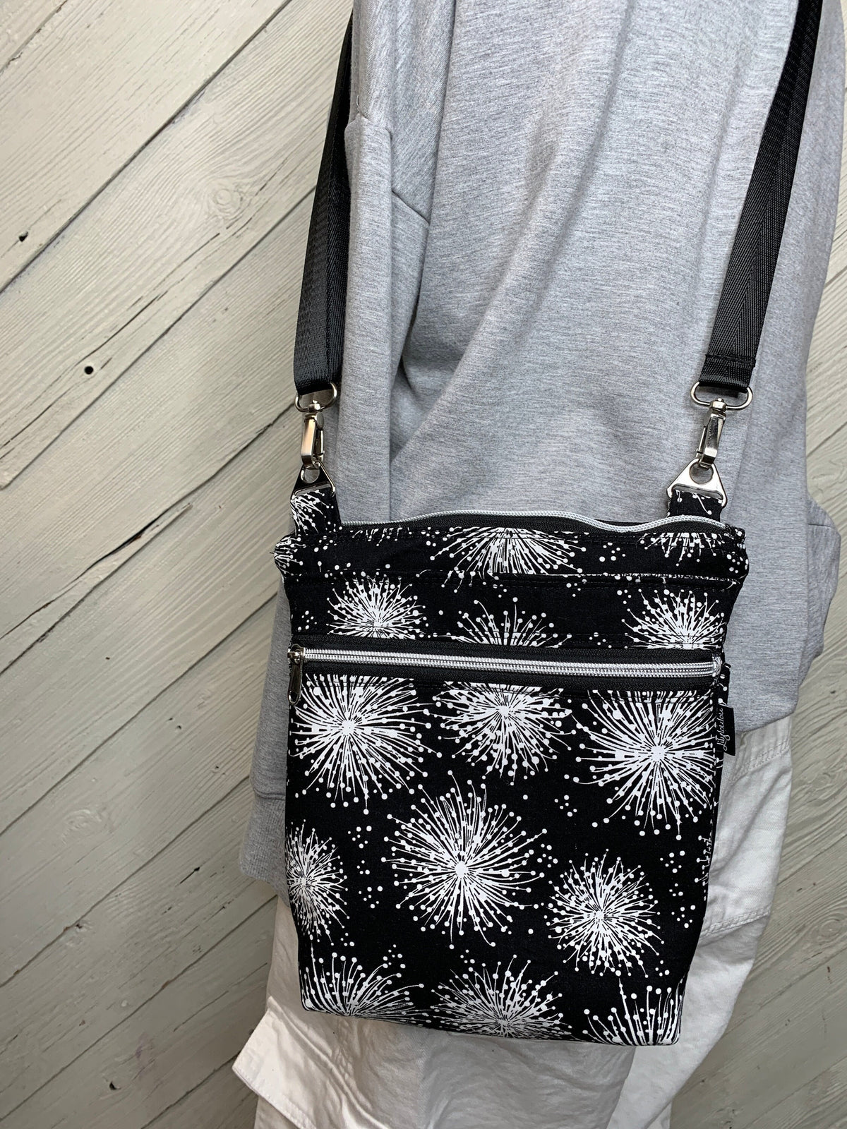 Black and white crossbody purse, women's crossbody bag, hipster bag, messenger bag, adjustable crossbody bag, women's handbag