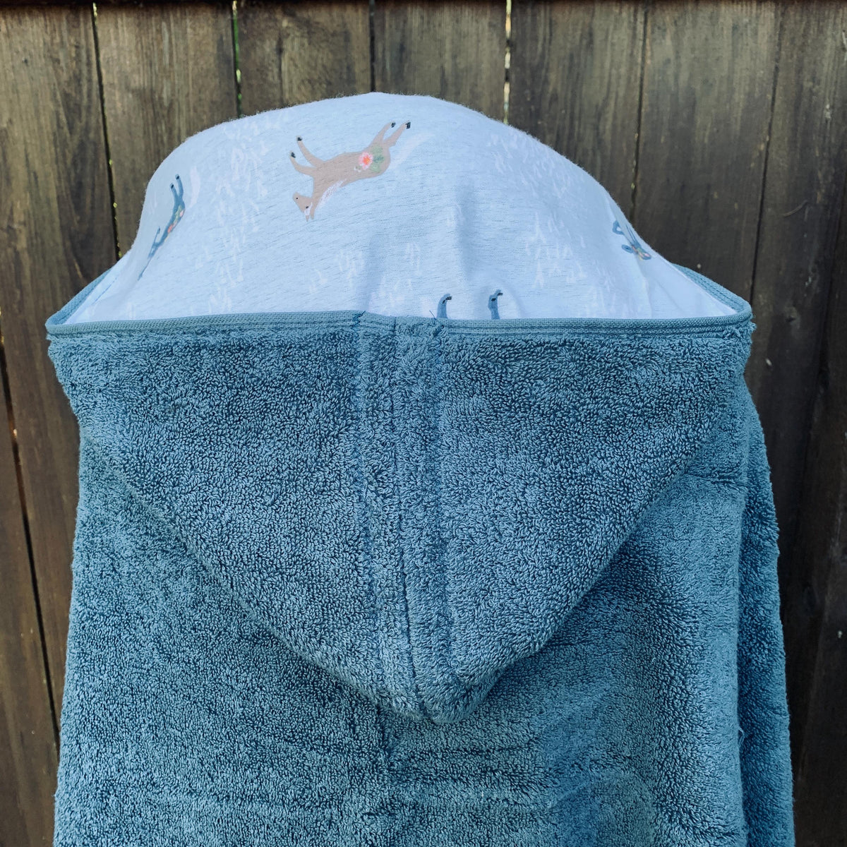 Girl hooded towel with horses - your choice of towel color, toddler hooded towel, kids towel, bath towel, personalized towel