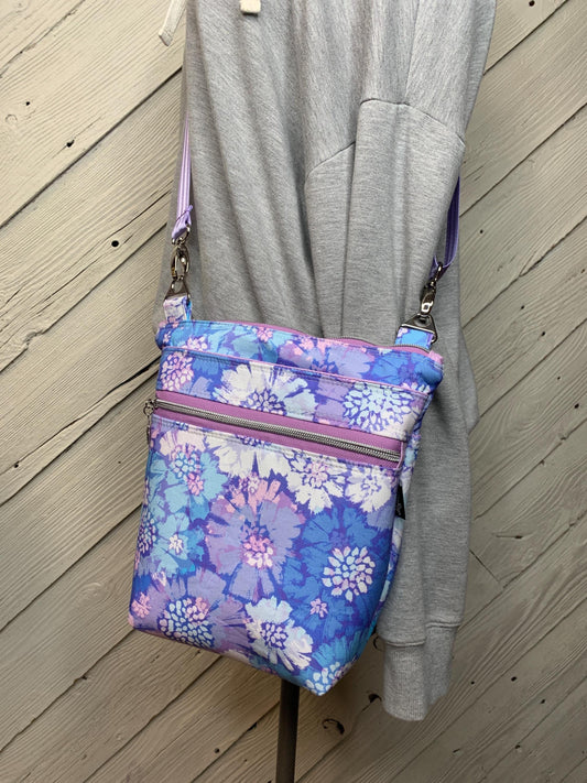 Purple floral crossbody purse, women's crossbody bag, hipster bag, messenger bag, adjustable crossbody bag, women's handbag