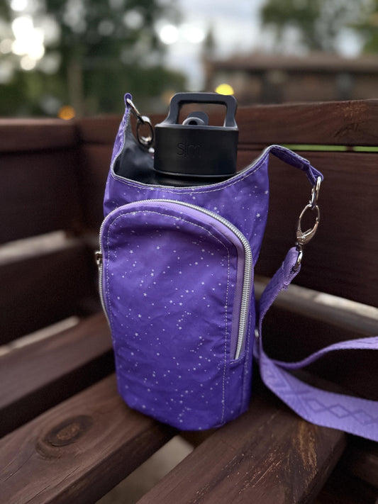 Water bottle bag with purple oilcloth fabric, adjustable crossbody bag, gift for hiker, walking bag, water bottle carrier