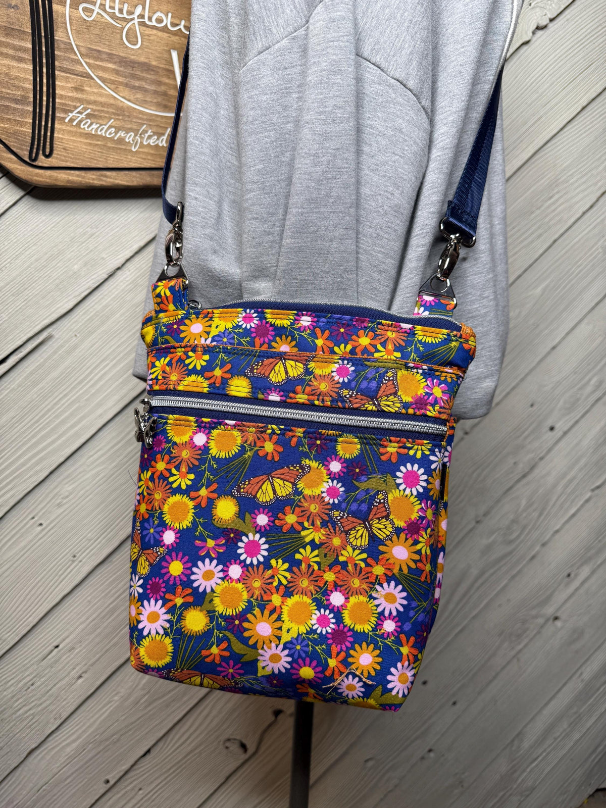 Floral crossbody purse, women's crossbody bag, hipster bag, messenger bag, adjustable crossbody bag, women's handbag