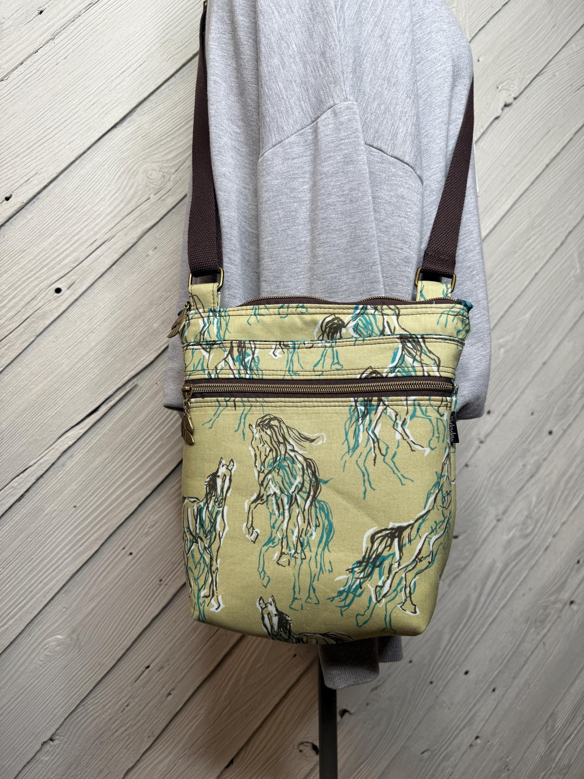 Horse crossbody purse, women's crossbody bag, hipster bag, adjustable crossbody bag, women's handbag