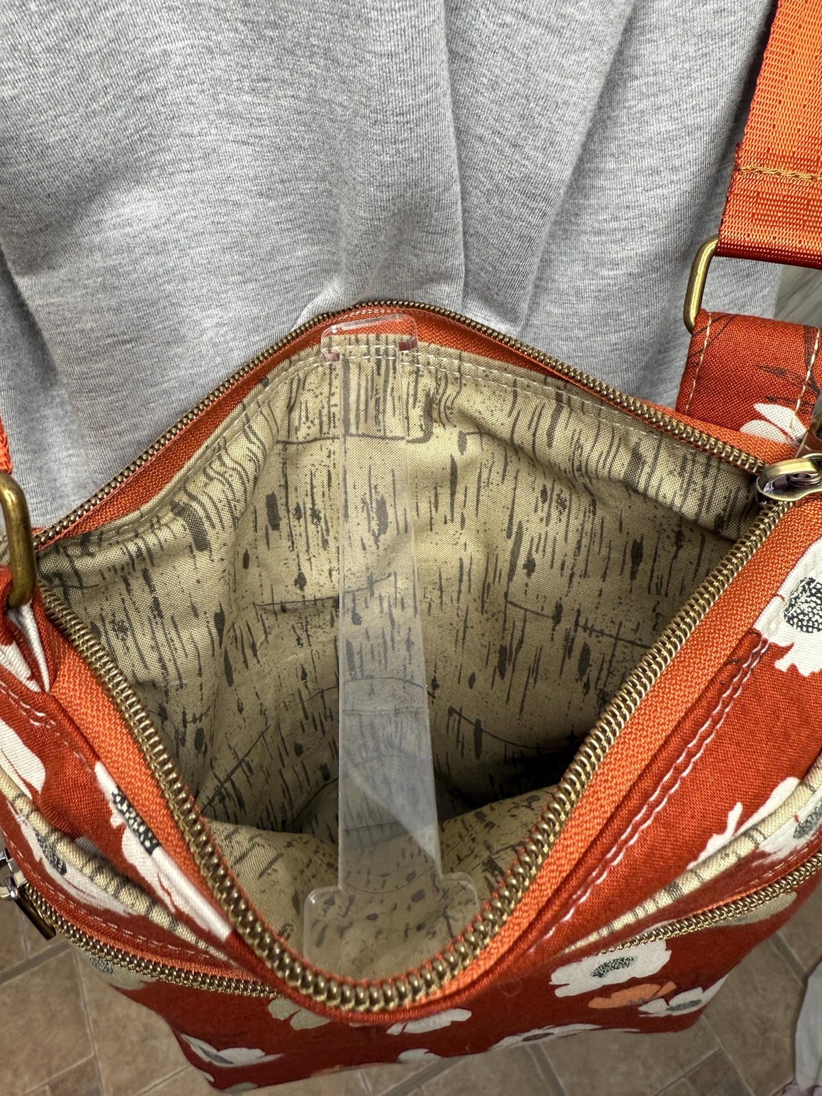 Brick red floral crossbody purse, women's crossbody bag, hipster bag, messenger bag, adjustable crossbody bag, women's handbag