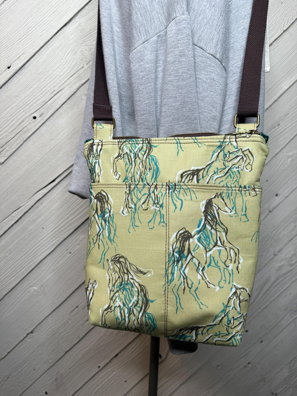 Horse crossbody purse, women's crossbody bag, hipster bag, adjustable crossbody bag, women's handbag