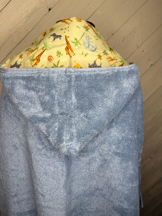 Hooded  towel with safari animals, baby bath towel, kids hooded bath towel, hooded baby towel, personalized bath towel