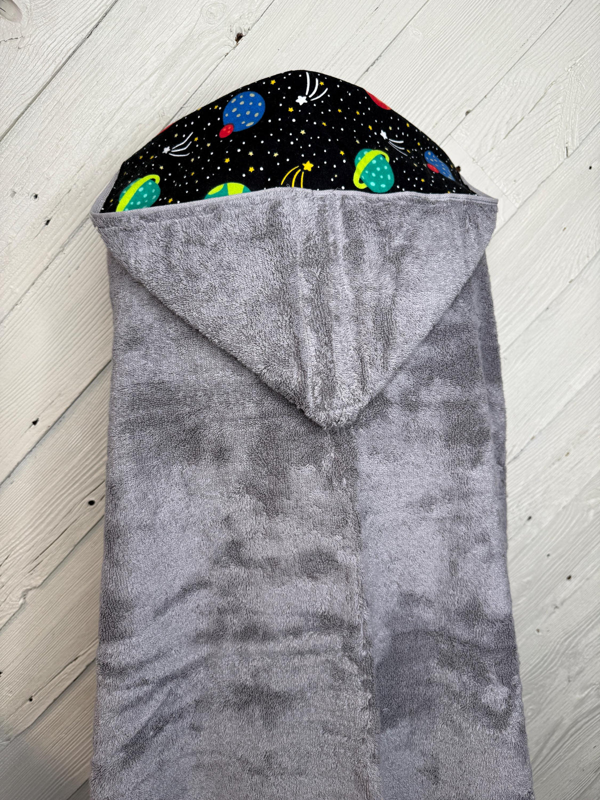 Hooded towel or poncho towel with planets and space flannel, personalized beach towel, boy bath towel, kids pool wrap, toddler beach