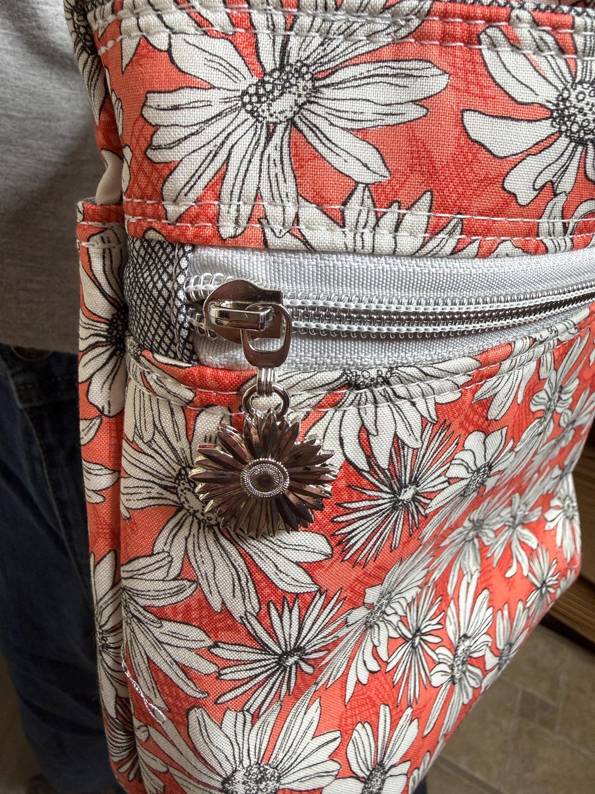 Floral crossbody purse, women's crossbody bag, hipster bag, messenger bag, adjustable crossbody bag, women's handbag