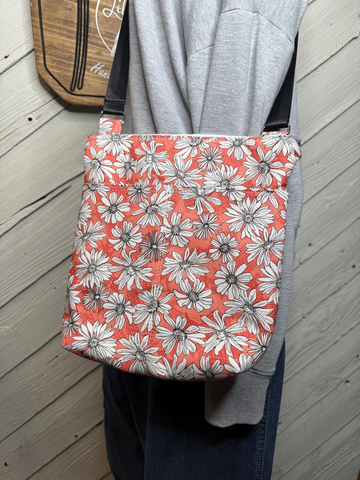 Floral crossbody purse, women's crossbody bag, hipster bag, messenger bag, adjustable crossbody bag, women's handbag