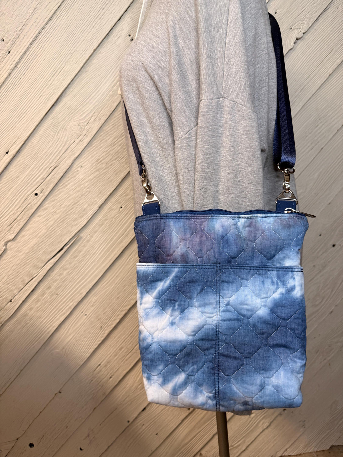 Blue crossbody purse, women's crossbody bag, hipster bag, messenger bag, adjustable crossbody bag, women's handbag