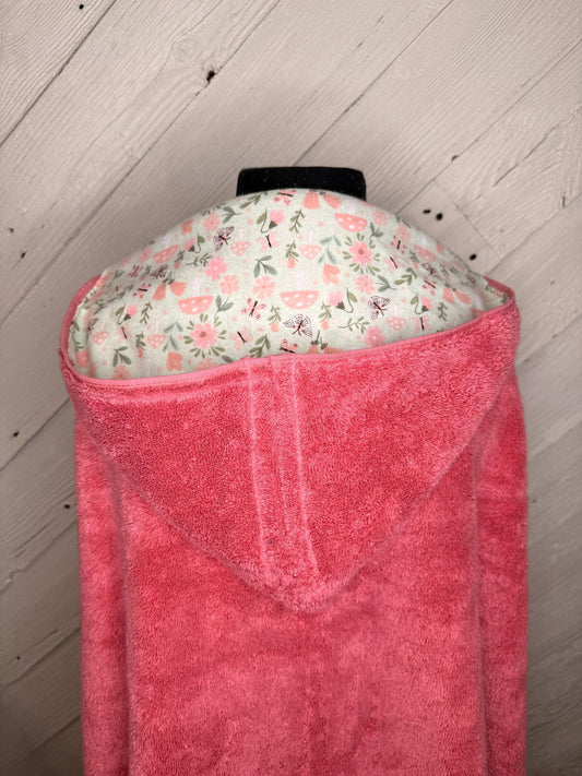 Girl hooded towel with flowers and butterflies-your choice of towel color, toddler hooded towel, kids towel, bath towel, personalized towel
